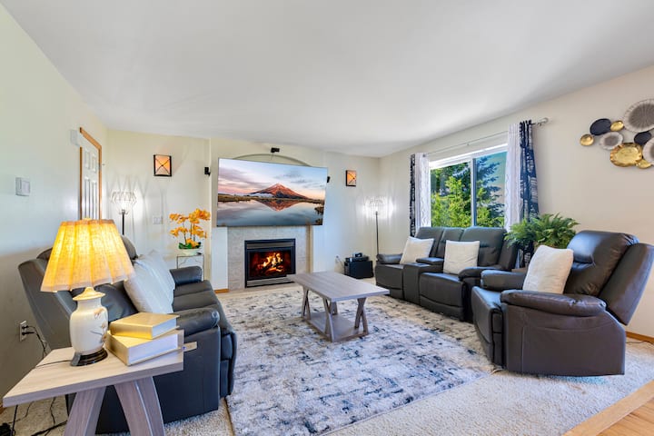 Mv1: Sunrise Villa- 4br - Lake Stevens