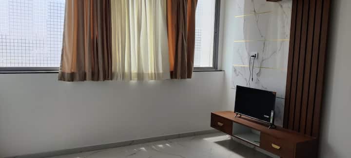 Royal Stay, Luxurious Studio Apartment 2 - Kolhapur