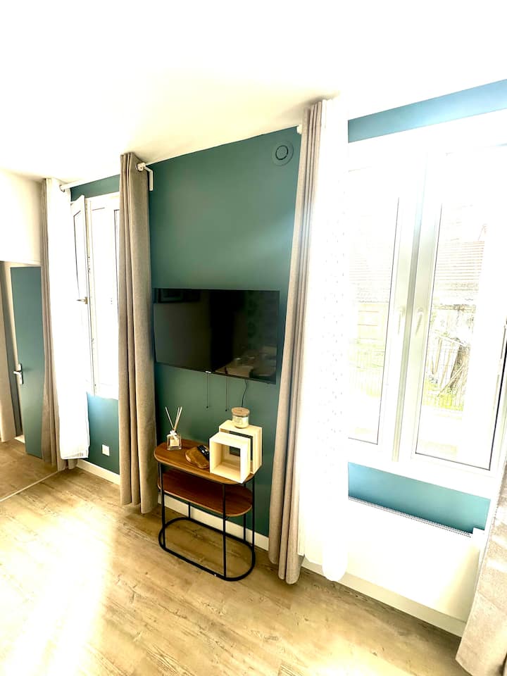 Splendide Appartement 2 Chambres Rez-de-chaussée - Saint-Ouen