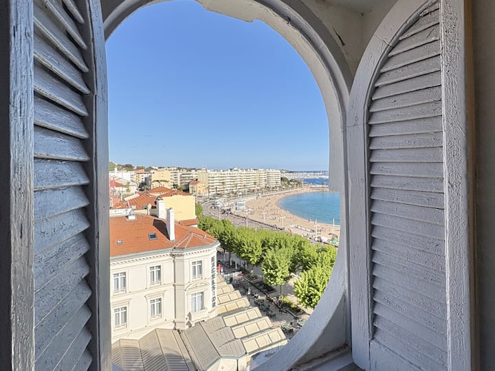 Appartement F1 Centrale, Vue Mer, 50m De La Plage - Saint-Raphaël
