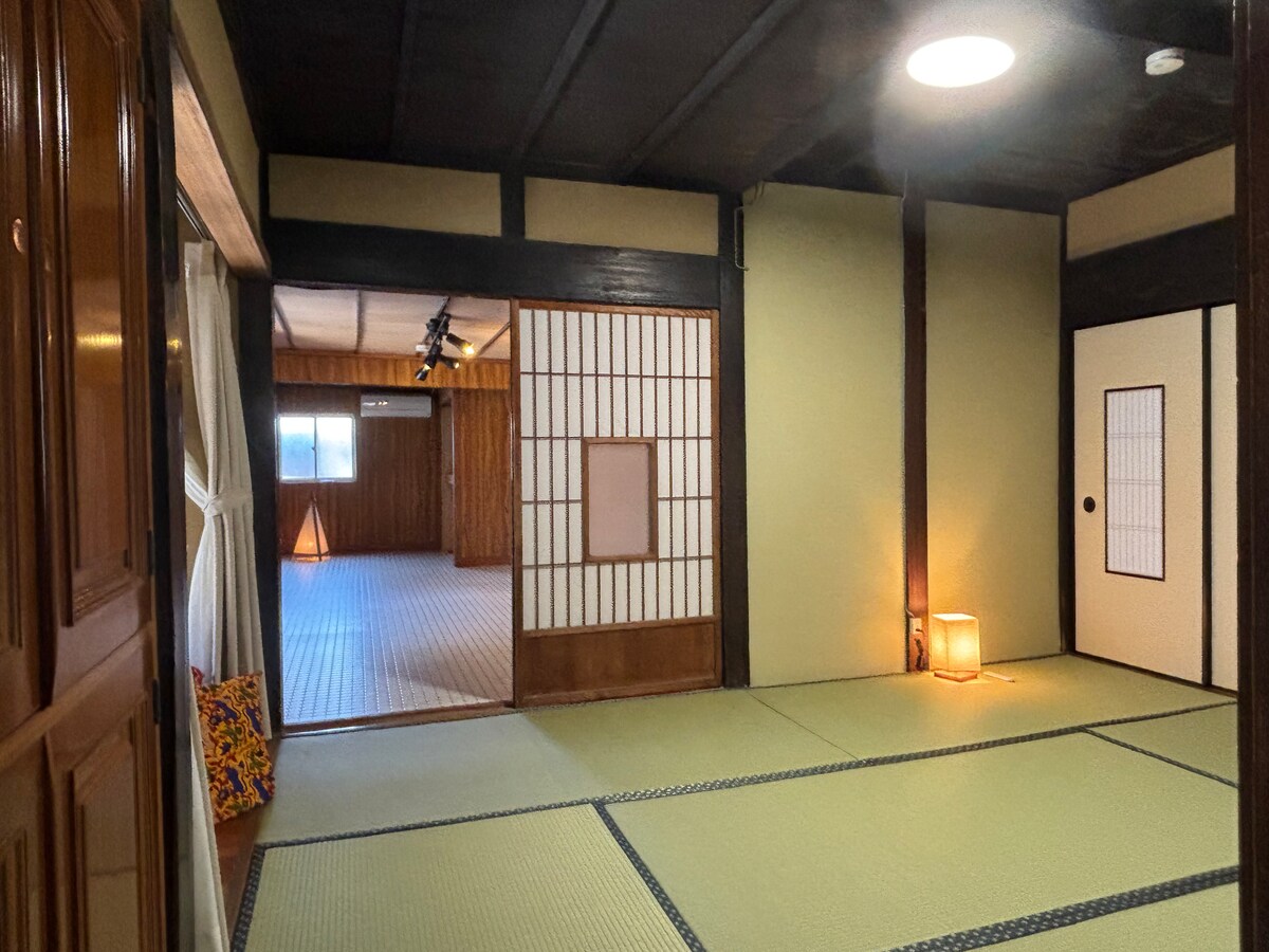 Private rental of a traditional Japanese-style house with a garden