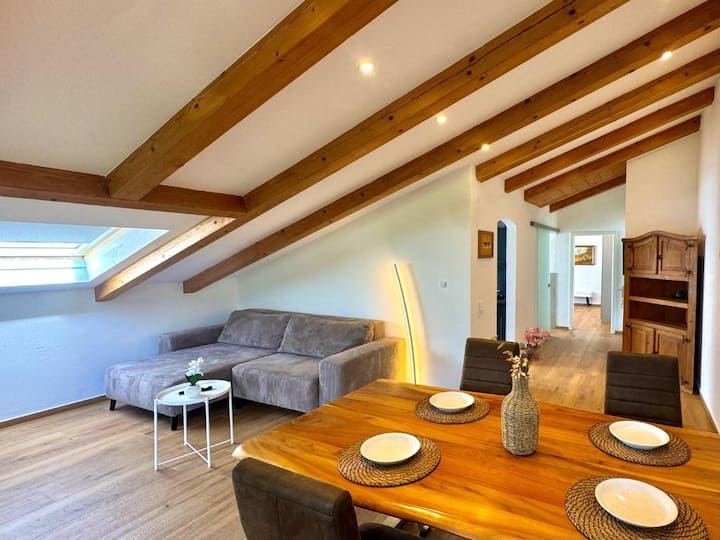 Avinora: Moderne Ferienwohnung In Unterwössen - Marquartstein