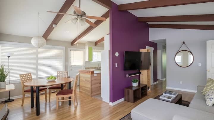 House Of Light & Color- 3br- Hablamos Español - Parkville, MO