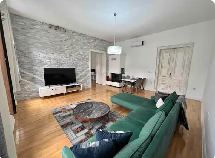Historic Apartment In Center - Sarajevo