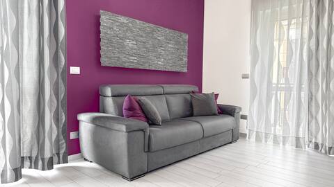 Annuncio Airbnb popolare: In centre| 50 mt to the sea| 2 balconies| FreeWiFi a Pescara