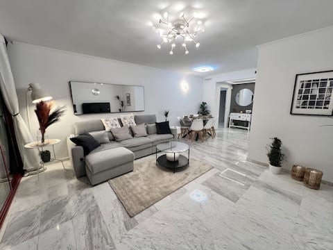 Propiedad de Airbnb exitosa: Wake up to the sea! en Diagonal Mar I El Front Marítim Del Poblenou