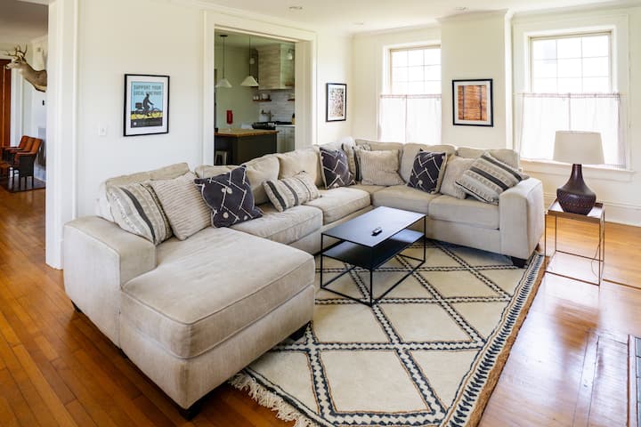 Historic 1915 Home · No Pet Fee · Vintage Charm - Chattanooga, TN