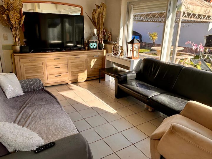 Maison 3 Chambres Avec Accès Piscine - Berck
