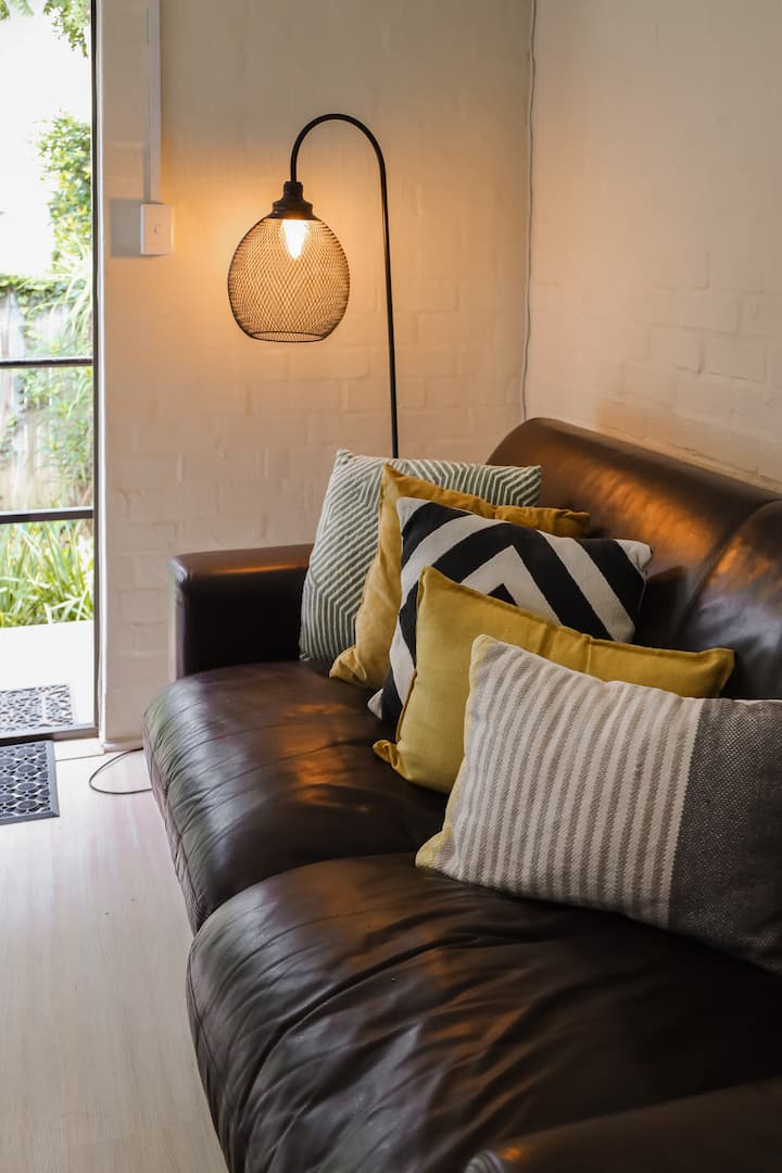 Two Bedroom Retreat In Paradyskloof, Stellenbosch - Stellenbosch