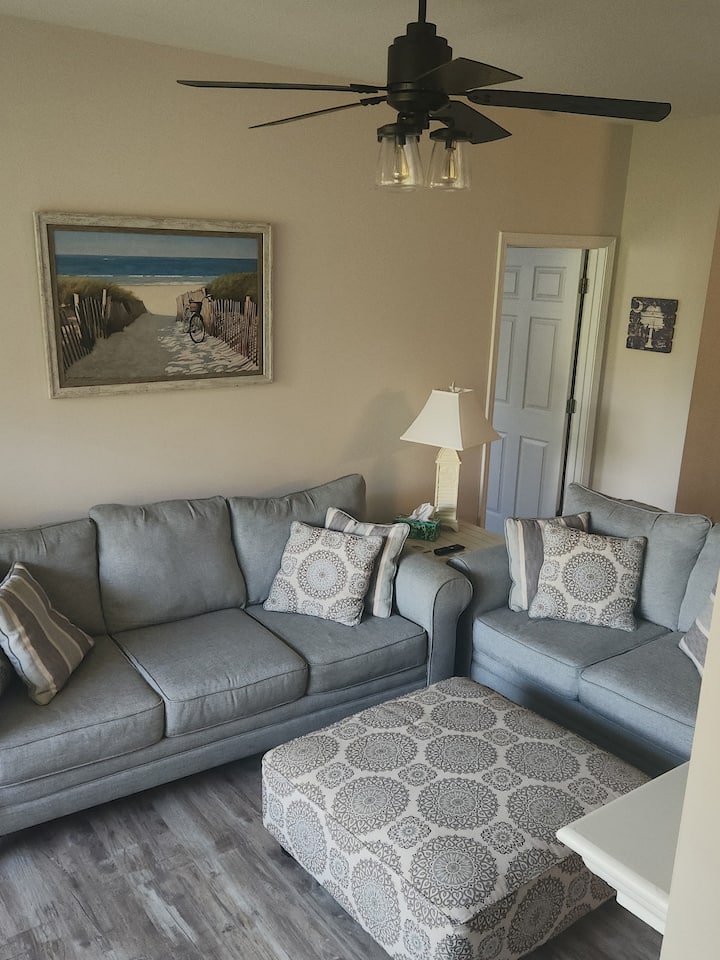 Convenience Is Key Here! - Mount Pleasant, SC