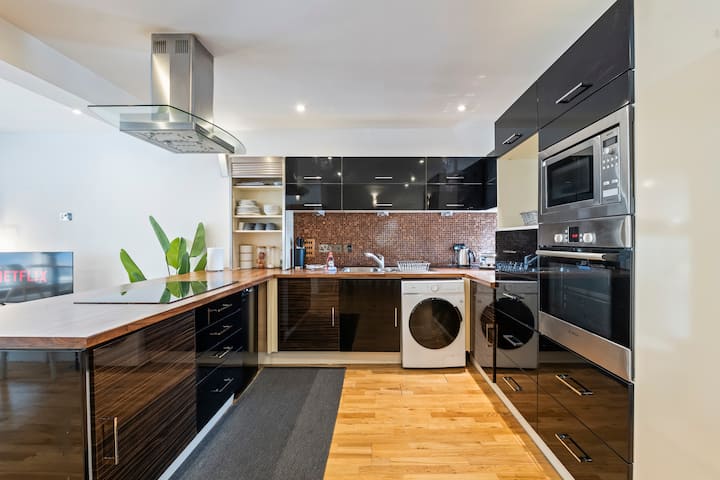 Spacious And Central 2b Flat - Oxford
