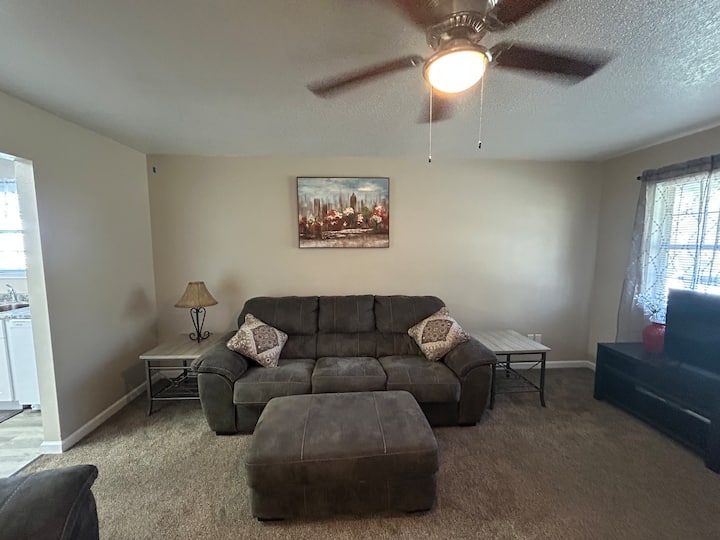 Northside Bungalow - Joplin, MO
