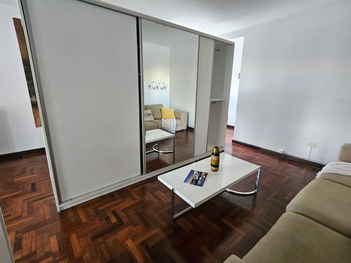 Apartamento En Centro Montevideo - Montevideo
