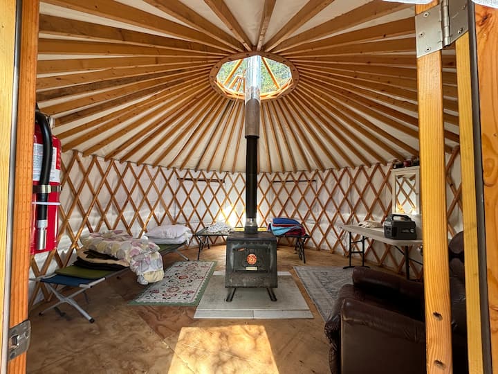Yurt Stay On Working Farm/homestead In Hope. - Hope, AK