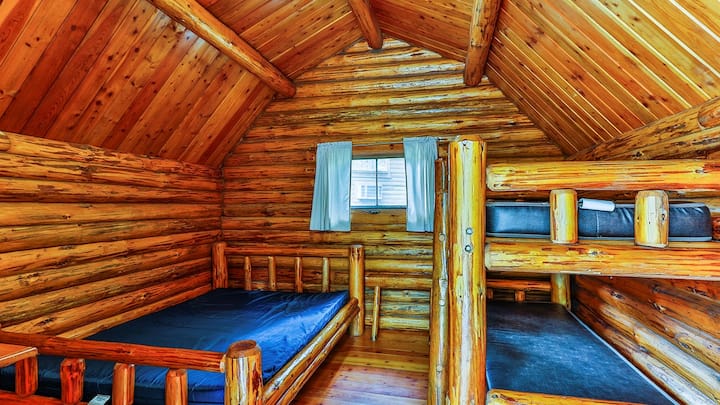 Camping Cabin | Full Bed & Bunks | Sleeps 4 - Wisconsin Dells, WI