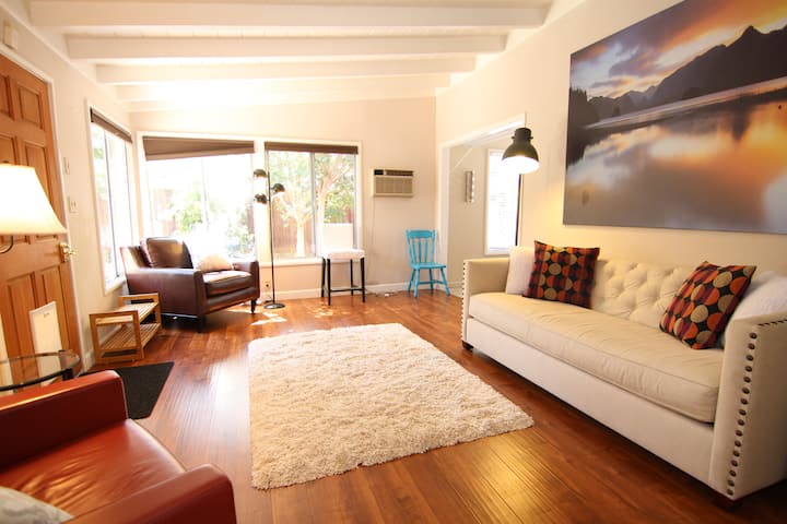 Home In Mtn View House - Mountain View, CA