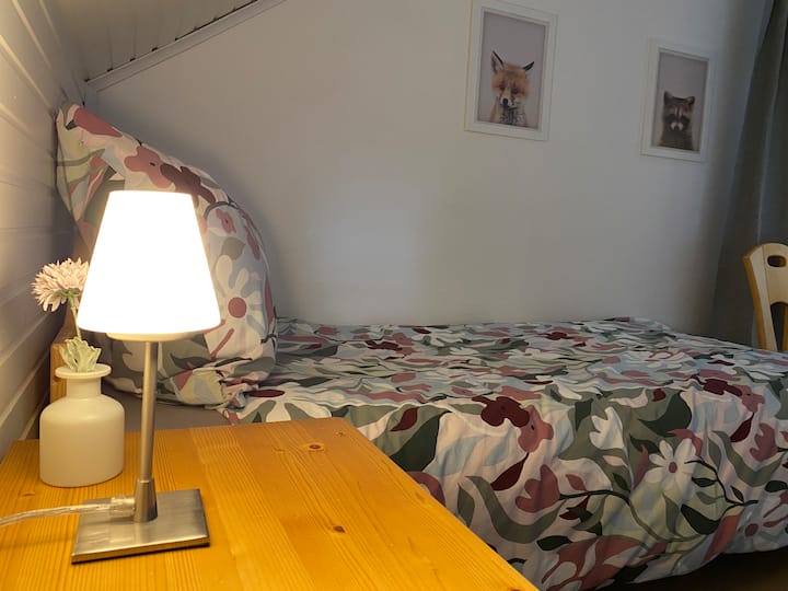 Schlafzimmer 2