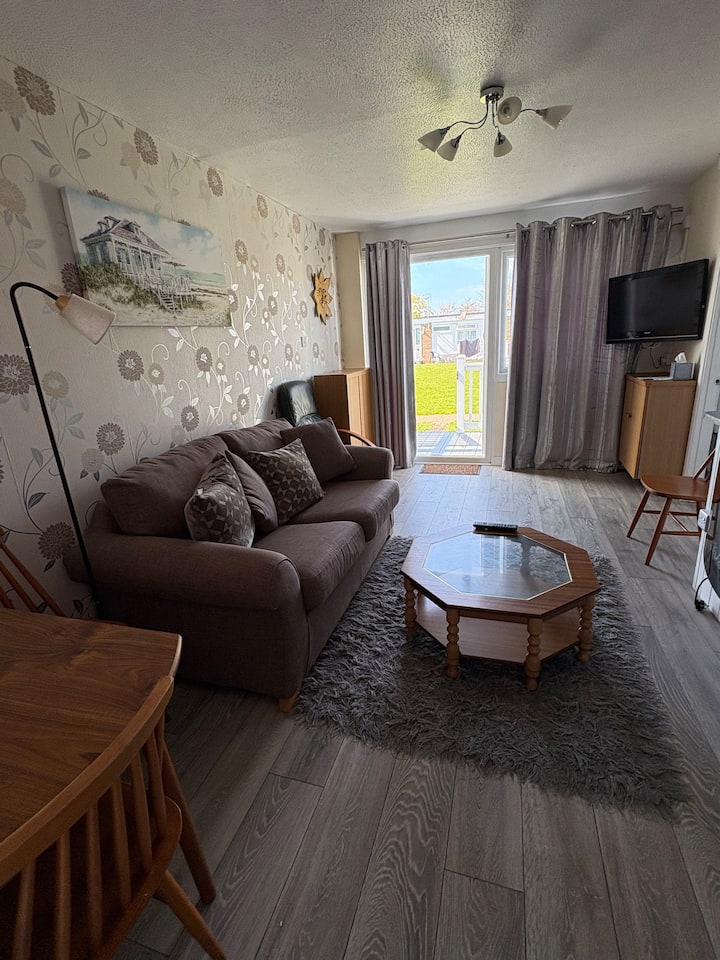 Sunset View…
Norfolk Coastal Holiday Chalet - Hemsby