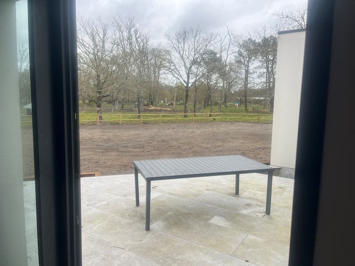 Appartement Dans Un Centre éQuestre Avec Jardin - Sainte-Eulalie-en-Born