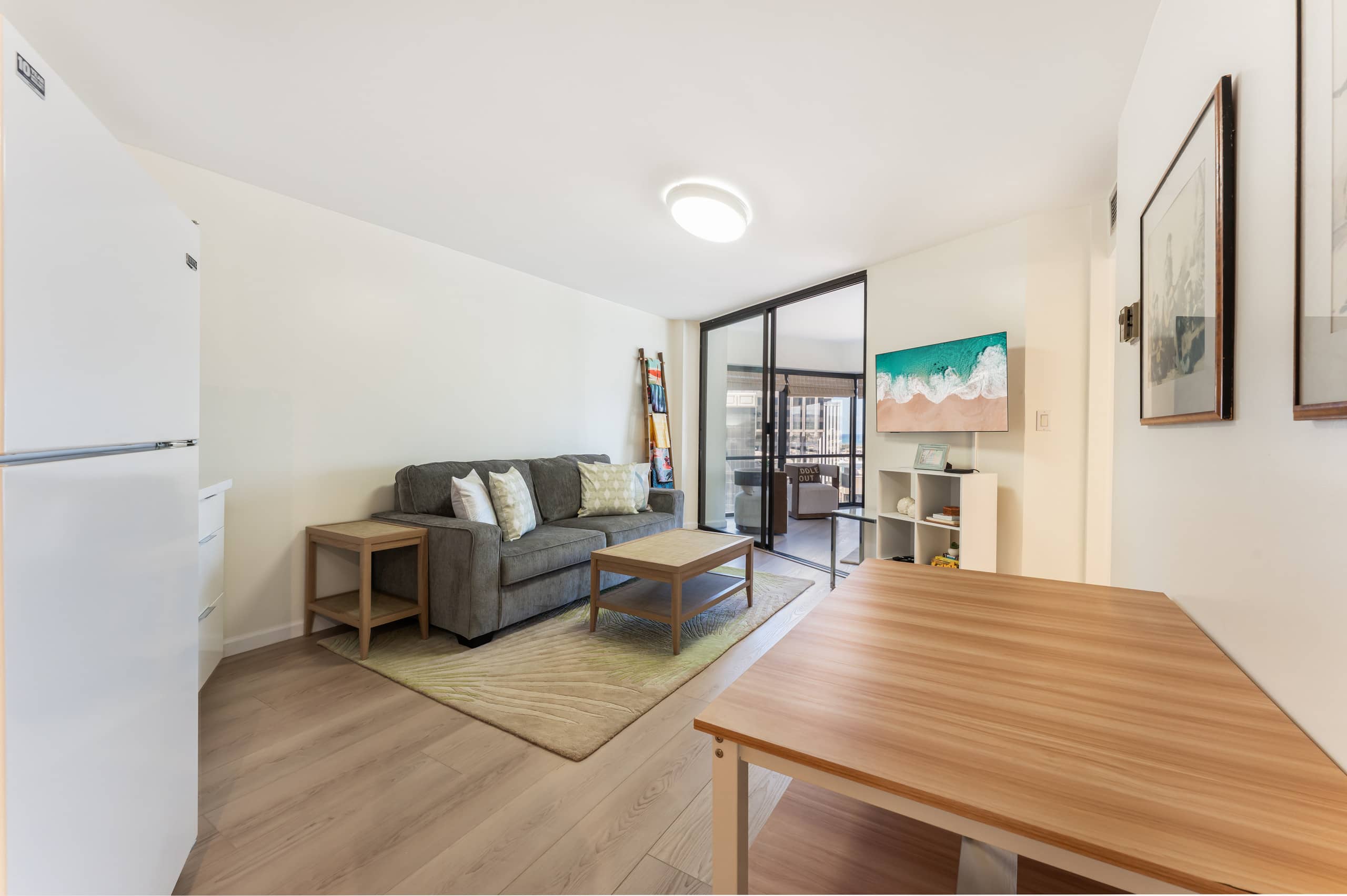 Condo in Honolulu · ★4.67 · 1 bedroom · 2 beds · 1 private bath - Image 6