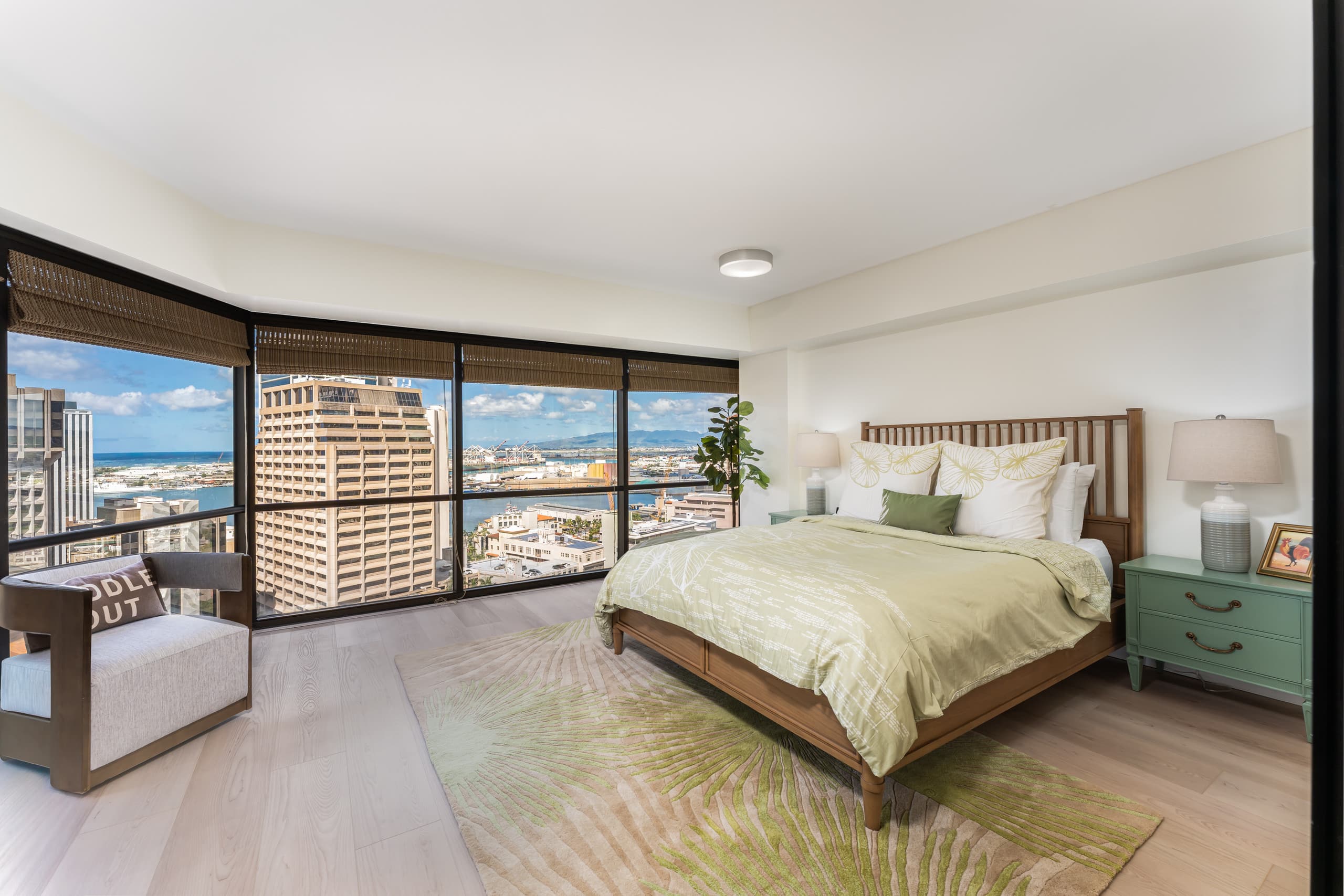 Condo in Honolulu · ★4.67 · 1 bedroom · 2 beds · 1 private bath - Image 1