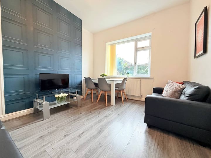 Bright 4bedroom House • Centre • Groups •Wifi - Liverpool