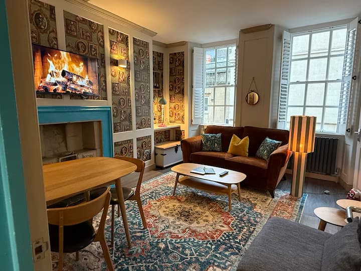 Beau Street Town Centre Georgian Apartment - Bath