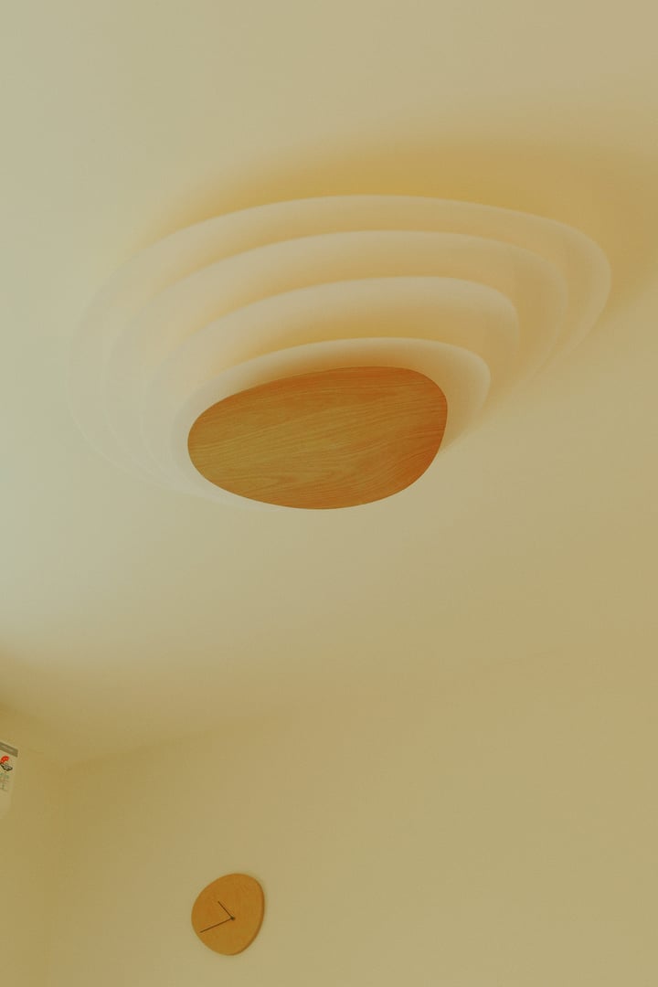 Living room image 6