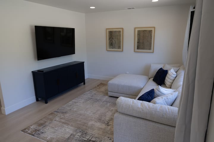 Heart Of Loomis | Bright & Cozy 2br - Rocklin, CA