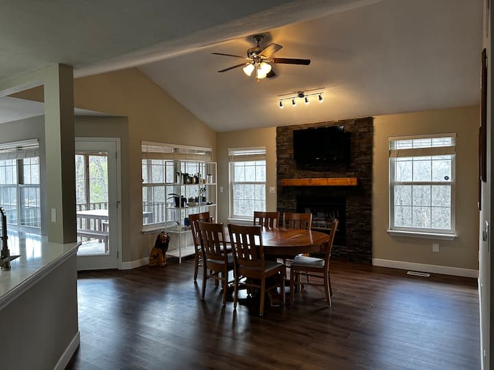 Harmony House - Private Wellness Retreat - Columbia, MO