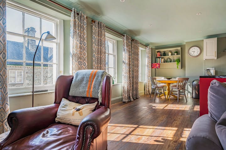 Stylish 2 Bed Apartment In The Heart Of Tavistock - Tavistock