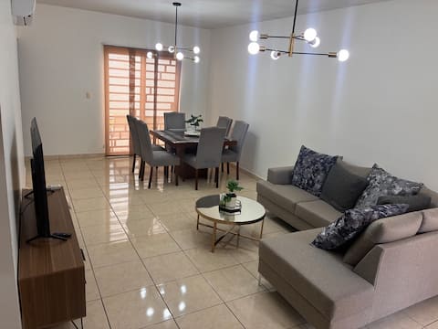 Airbnb con mejor rendimiento: Casa El Rosario north of Saltillo en Saltillo