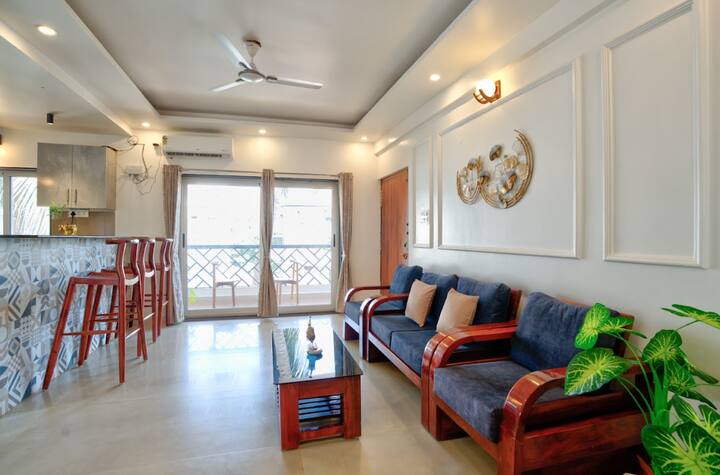 Living room image 6