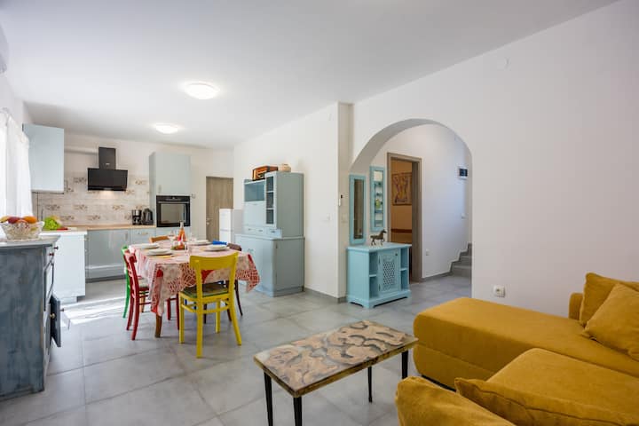 Rural Apt Arya: Garden & Bbq - By Happy Rentals - Koper
