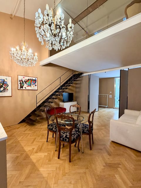 Successful Airbnb property: Teto's House at the Pantheon in Siracusa