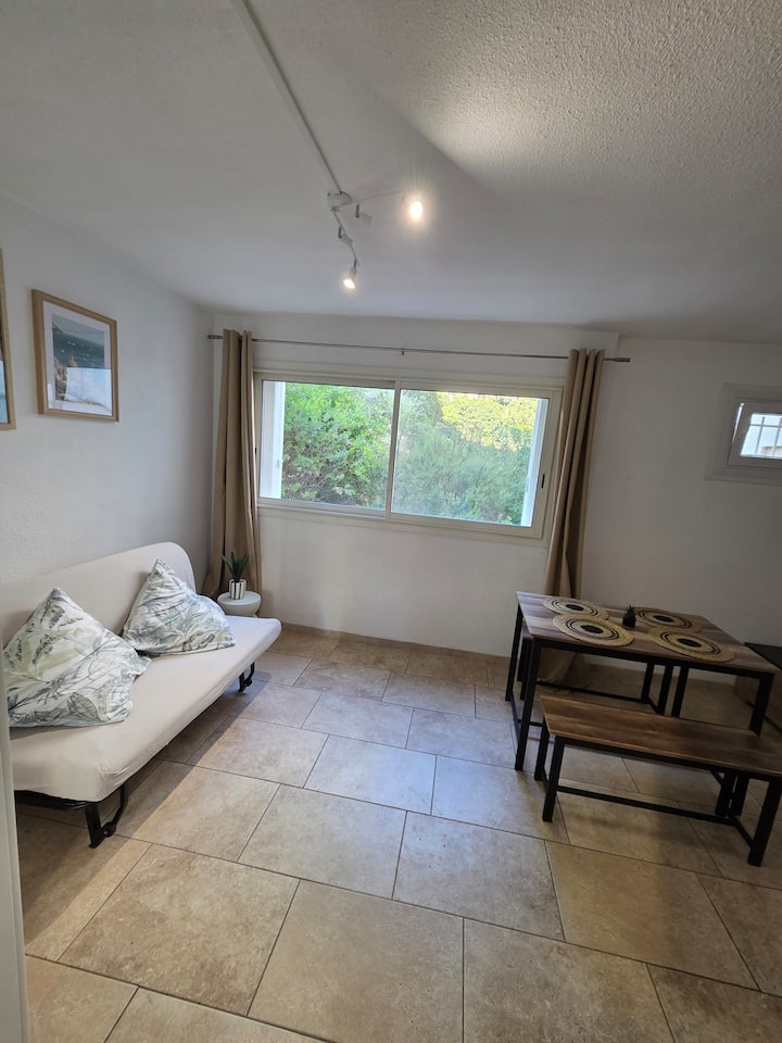 Studio Calme Avec Piscine Et Plages Proches - Saint-Mandrier-sur-Mer