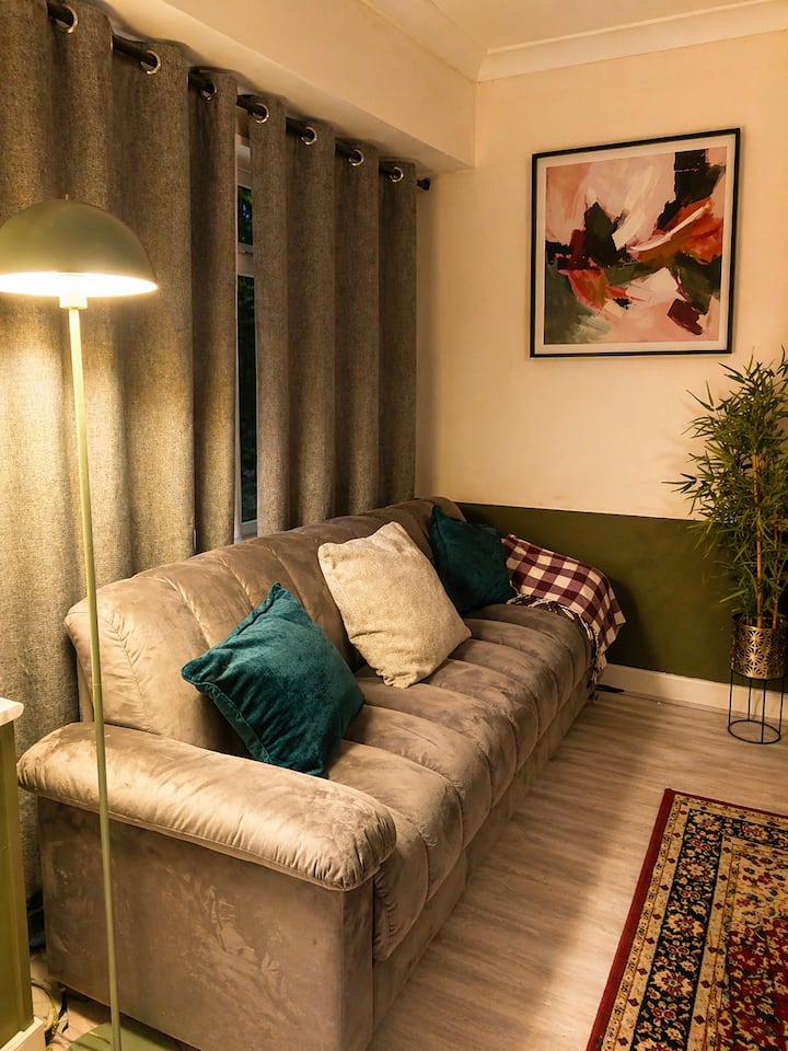 Perfect For Contractor Stay| 3 Bedroom Sleeps 5. - Warrington