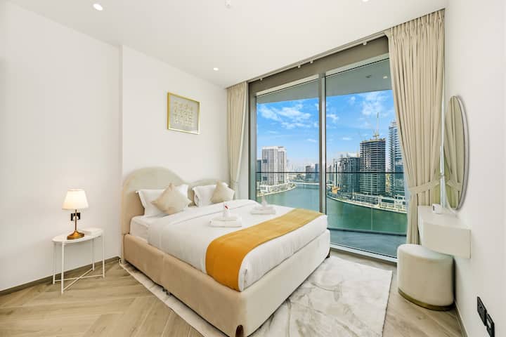 Skyline Luxe 1br | Peninsula 3 | Padel Courts - Dubai