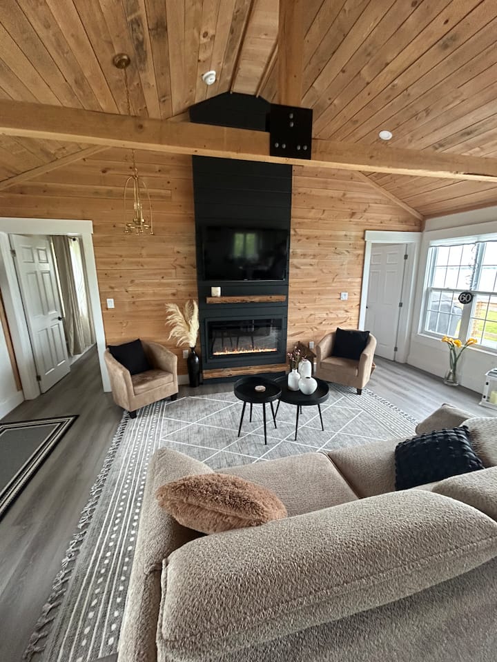 The Breeze Ocean Cottage - Nova Scotia