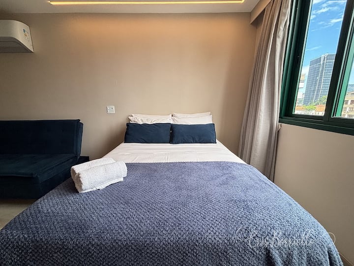 Cama