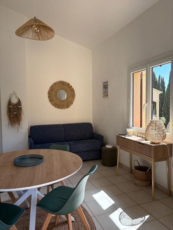 Bel Appartement Au Calme - Résidences De St Clair - Le Lavandou