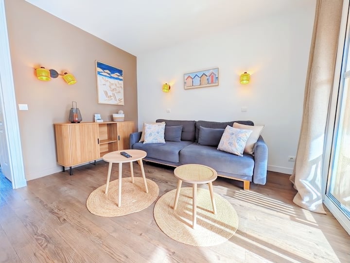 Vue Sur La Piscine & Le Golf Avec Balcon & Parking - Deauville