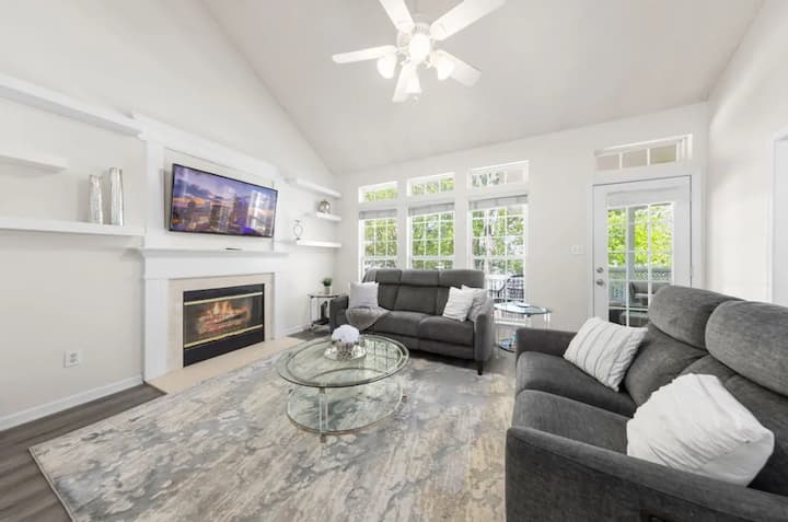 Cozy 3b Home By The Outlet Mall-charlotte - Steele Creek - Charlotte