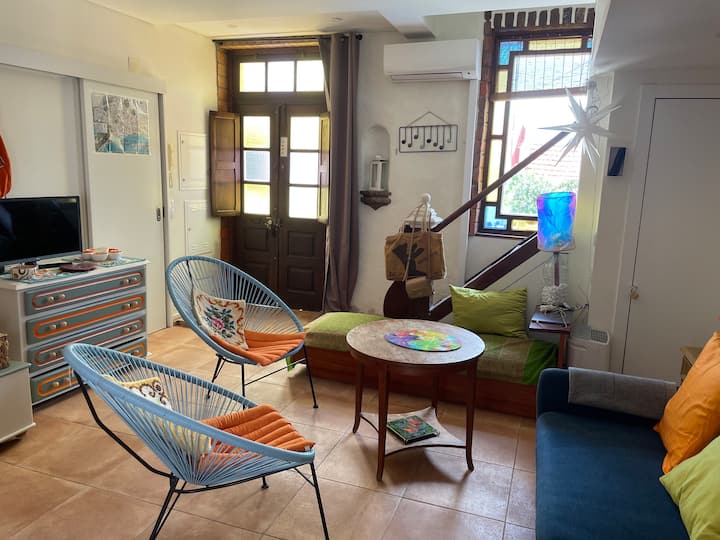 Chambre Setúbal Dans Maison Avec Terrasses. - Setúbal