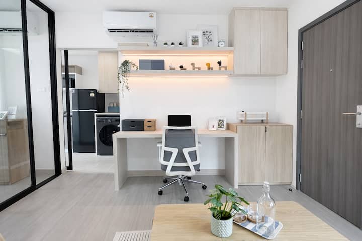 Workspace evidence from Cozy Green Retreat | Full Kitchen | WFH Ready