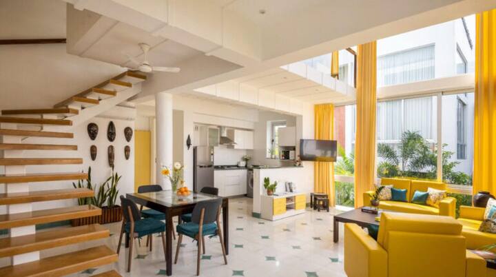 Dining area image 2