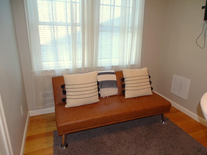 Convenient 2 Bed Apt In Everett A Short Walk To En - 매사추세츠