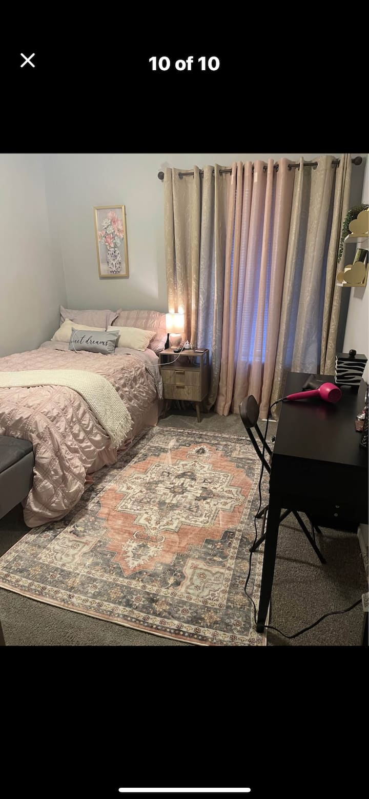 Gorgeous House Great Location Females Only - Columbia, MD
