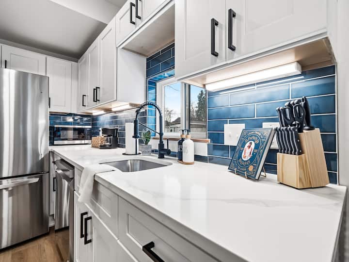 Rare Stay Haven Collection In Ohio City - Cleveland, OH