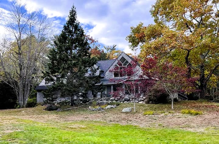 Anp Cadillac Mountain View Home Has Timeless Charm - Bar Harbor, ME